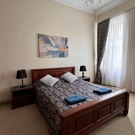 Apartamenty Kulisha 25 Львів Екстер'єр фото