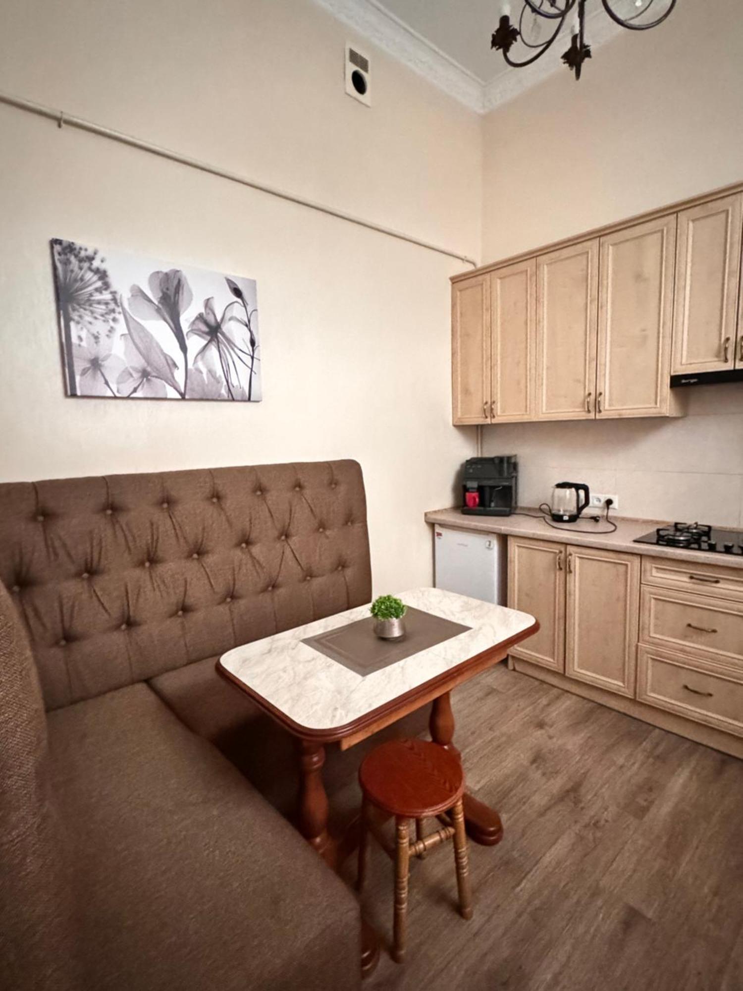 Apartamenty Kulisha 25 Львів Екстер'єр фото