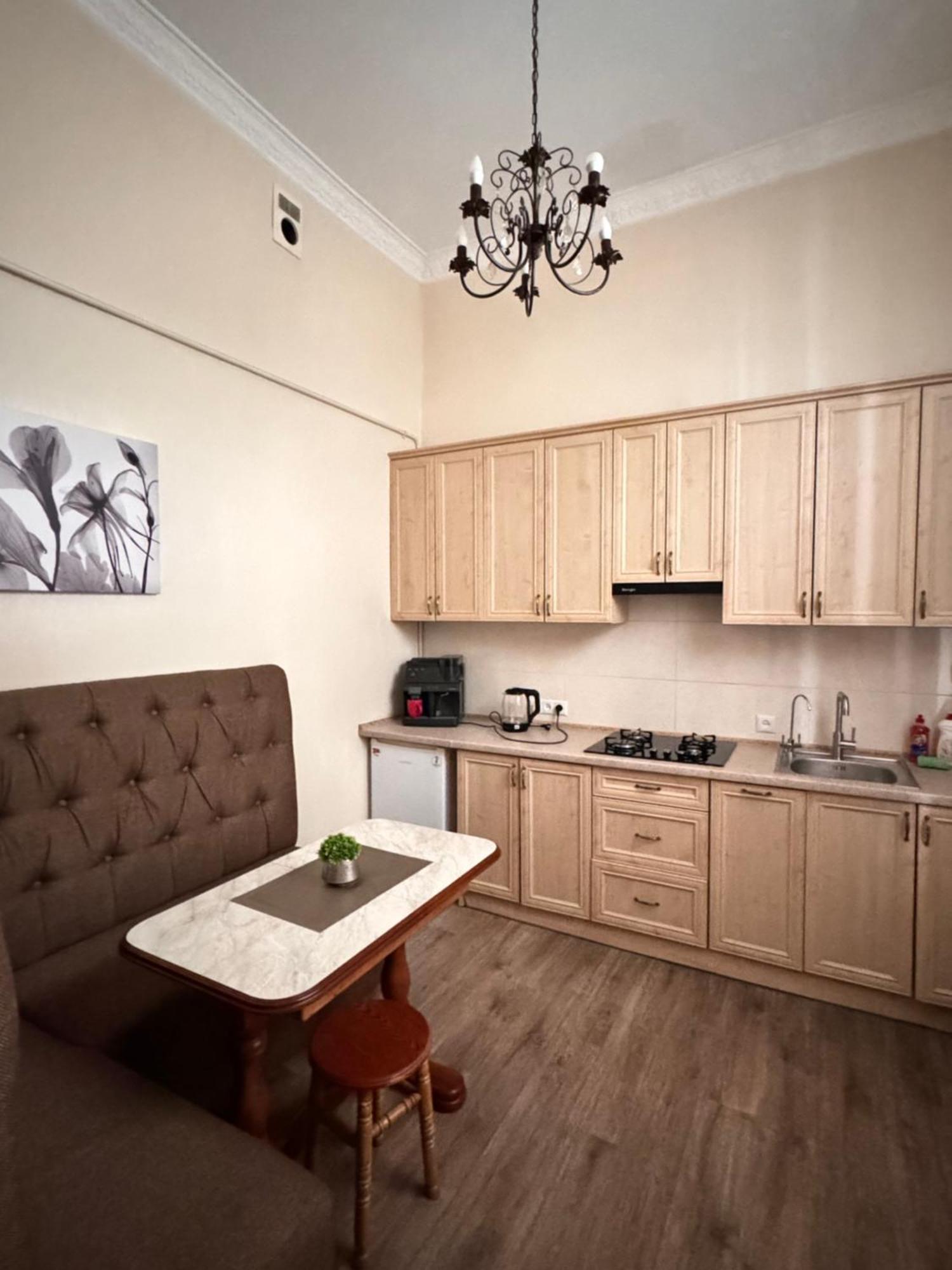 Apartamenty Kulisha 25 Львів Екстер'єр фото